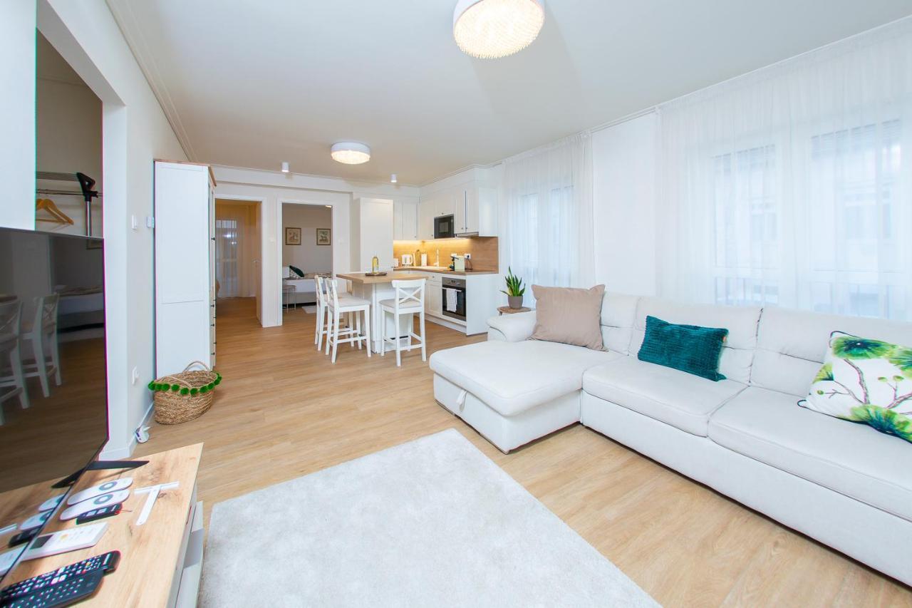 Cosy Inner City Getaway Bestern Сегед Екстериор снимка