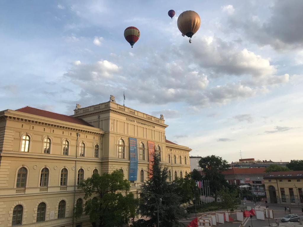 Cosy Inner City Getaway Bestern Сегед Екстериор снимка